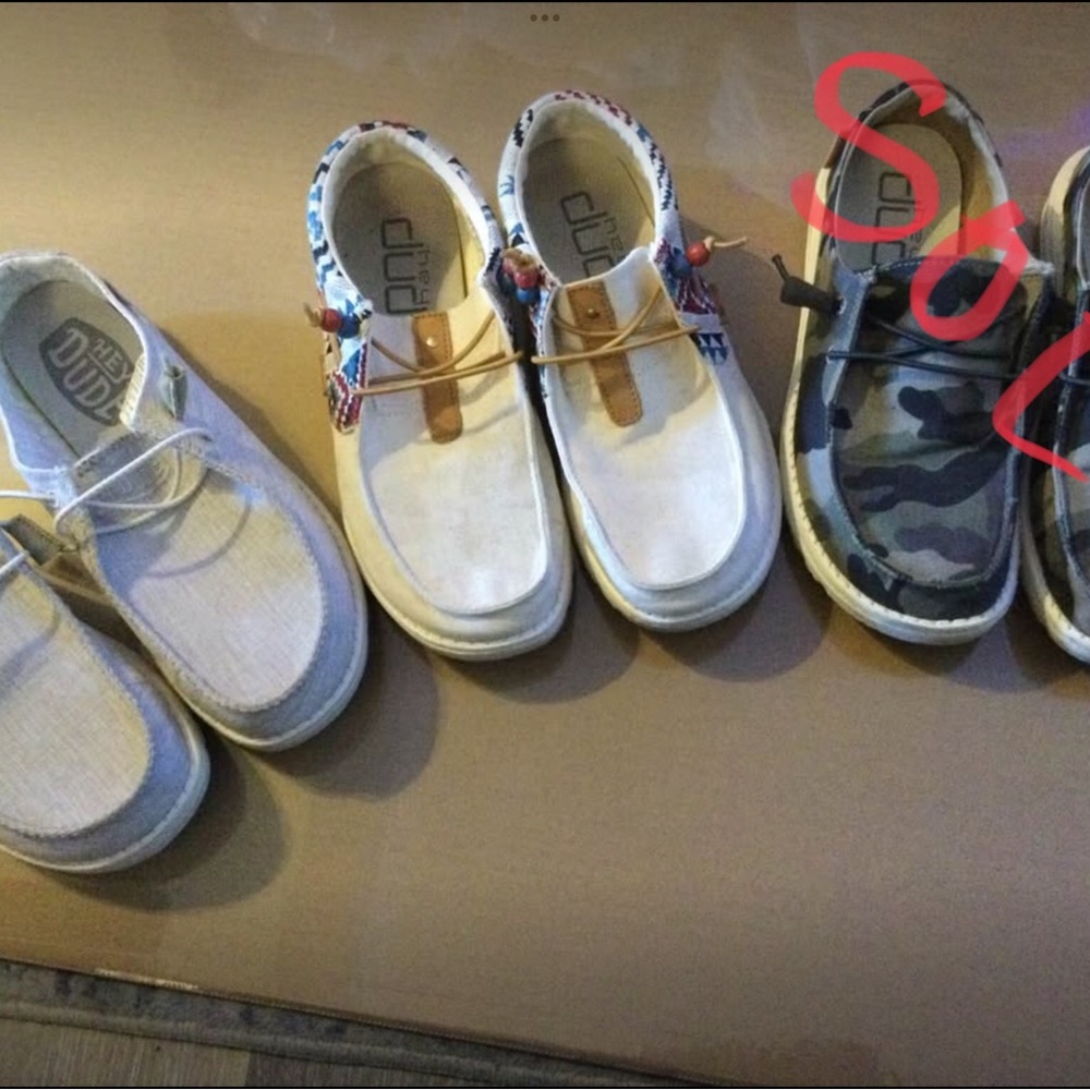 Hey Dude Shoes Size is Womens 8